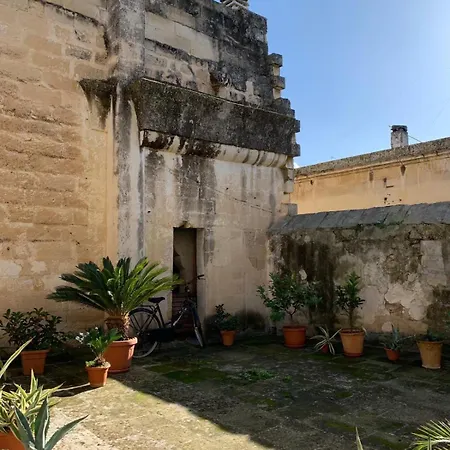 Al Vico In The Historic Center Of Apartment
