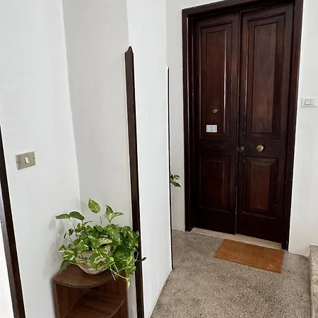 Al Vico In The Historic Center Of *